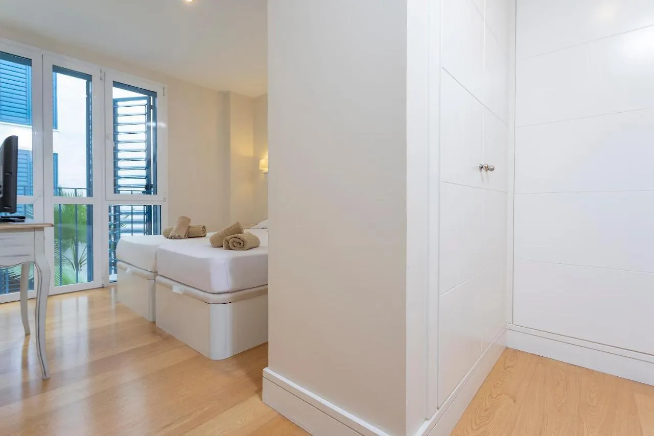 Acogedor Apartamento Junto A La Catedral By Rent Me Málaga